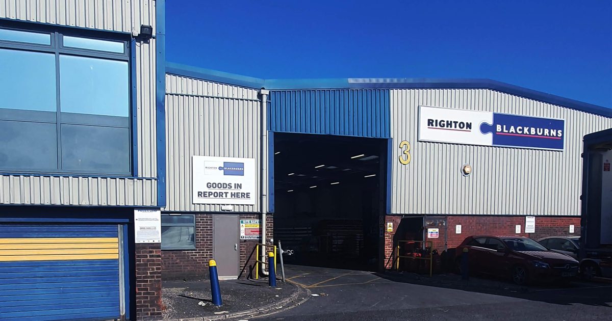 Bristol Service Centre Righton Blackburns